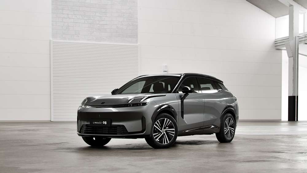 Lynk & Co 08 Fluid Grey Core